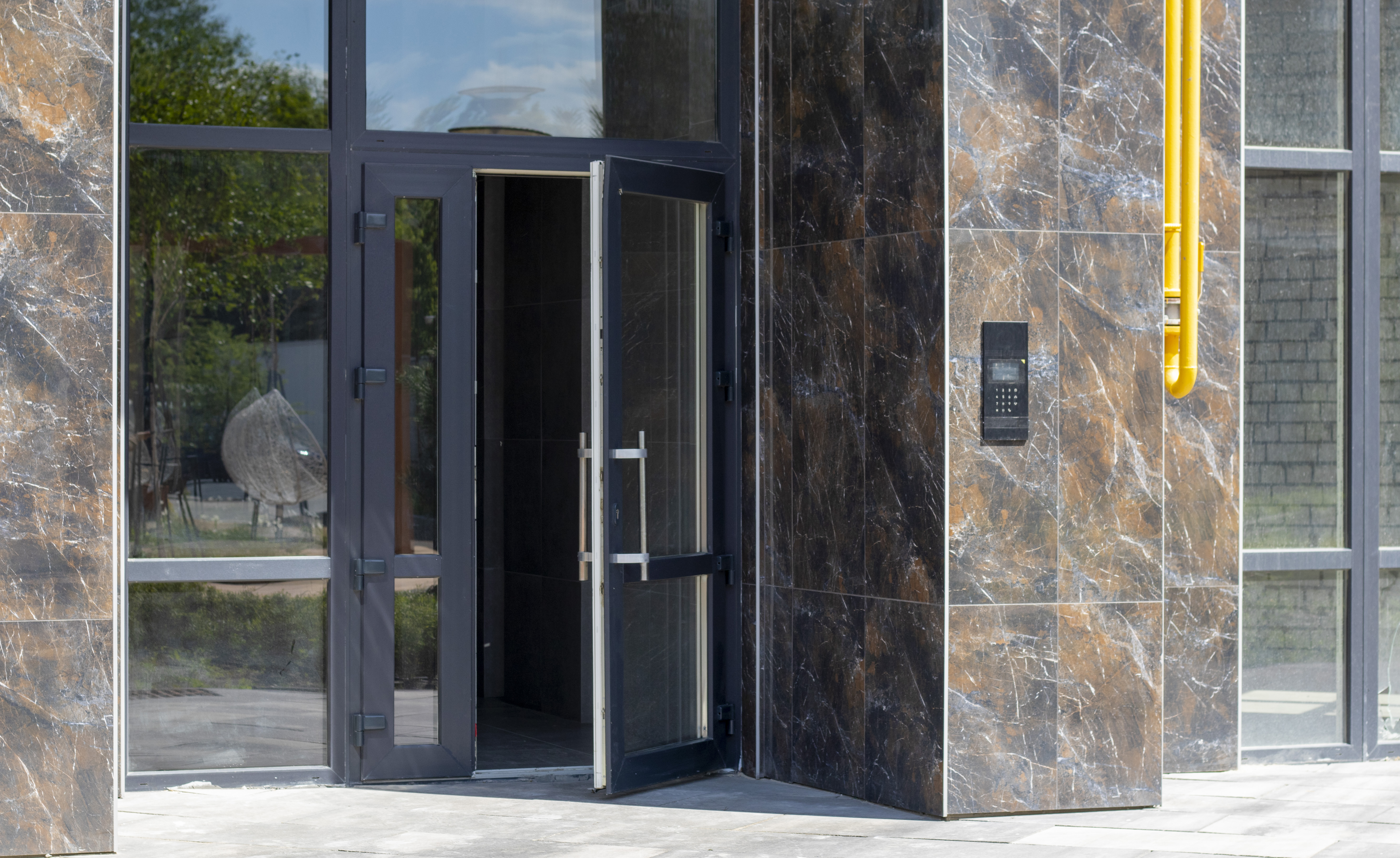 Architectural glazing